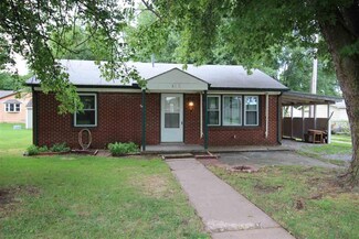 315 E Blair St, Mulvane, KS 67110