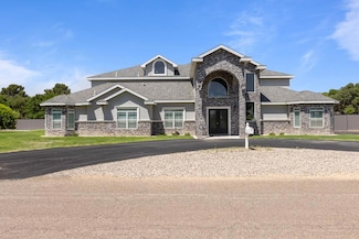 2344 Oaklawn Dr, Kermit, TX 79745