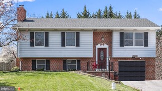8220 Lookout Ln, Frederick, MD 21702