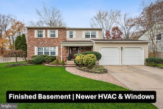 21 Lancelot Ln, Mount Laurel, NJ 08054