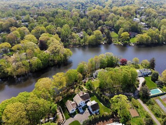 173 Valley Rd, Greenwich, CT 06807