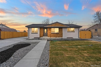 9230 Aspen Dr, Thornton, CO 80229