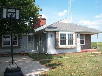 540 E 2500 North Rd, Ashkum, IL 60911
