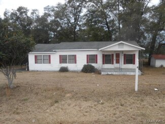 808 Hubbard Rd, Newton, AL 36352