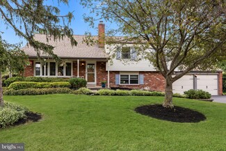 21 Farber Dr, Chalfont, PA 18914