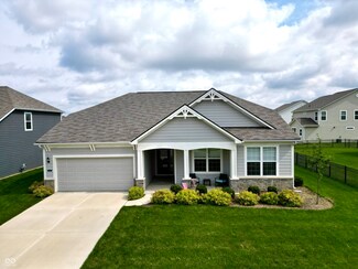 12686 Sunrise Dr, Noblesville, IN 46060
