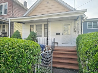 136 Tennessee St, Buffalo, NY 14204