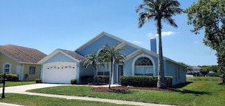 18412 Oriole St, Lutz, FL 33558