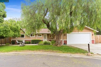 1242 S Rosal Ave, Concord, CA 94521