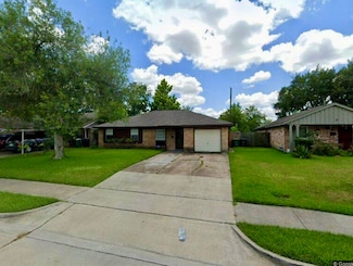3827 Heatherbrook Dr, Houston, TX 77045