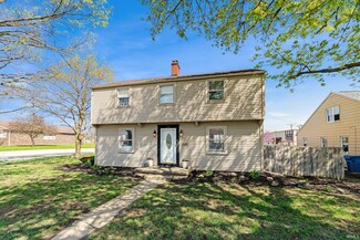 114 Home Ave, Churubusco, IN 46723