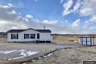 914 Macfarlane Ave, Encampment, WY 82325