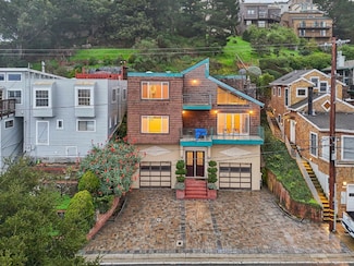 147 Lake St, Brisbane, CA 94005