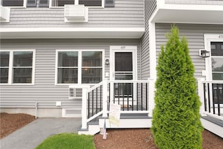 200 Post Rd Unit 409, Warwick, RI 02888