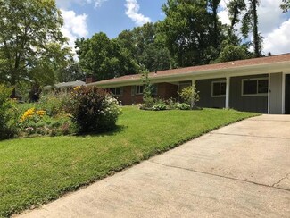 225 Hildegarde Terrace, Vicksburg, MS 39183