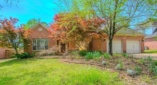 14611 Honey Bear Dr, Little Rock, AR 72223