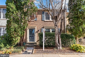 210 Whitcliff Ct, Gaithersburg, MD 20878