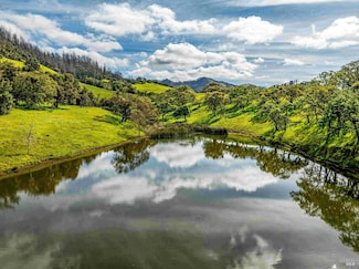 965 Los Alamos Rd, Santa Rosa, CA 95409