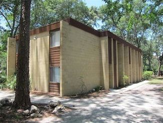 300 NW 20th Ave Unit 6, Gainesville, FL 32609