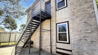 4614 Gurley Ave Unit 202, Dallas, TX 75223