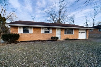 4 Hillgard St, Dayton, OH 45426
