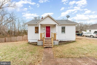 15194 Owens Dr, King George, VA 22485