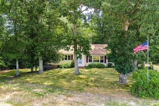 1099 Morris Ln, Wall Township, NJ 07719