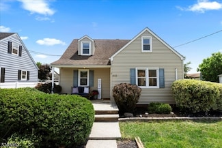 415 W Frech Ave, Manville, NJ 08835