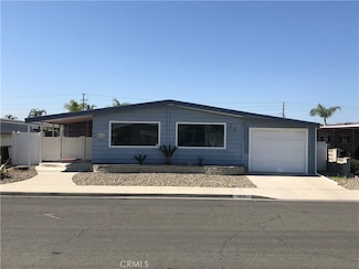 1555 Santa Susana Dr, Hemet, CA 92543