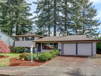 724 NE 195th Ave, Portland, OR 97230