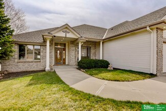 7403 S 173 St, Omaha, NE 68136