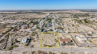 7867 Ledbetter Rd, Vinton, TX 79821