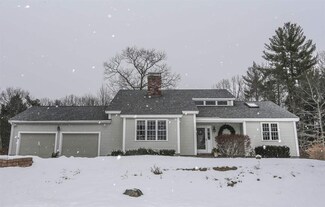 2 Trappist Cir, Mont Vernon, NH 03057