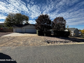 3750 N Meadowlark Dr, Prescott Valley, AZ 86314