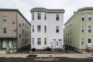 421 Ferry St Unit 1, Everett, MA 02149