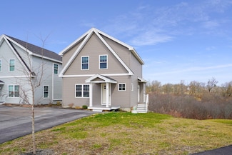 35 Greenfield Dr Unit 35, Westbrook, ME 04092