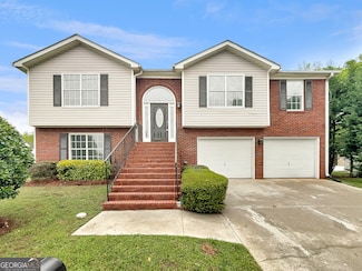 6367 Deshong Dr, Lithonia, GA 30058