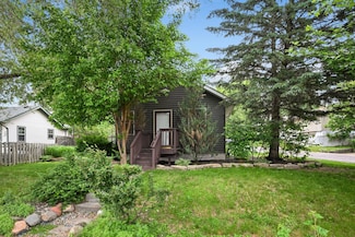 932 Jordan Ave, Saint Paul, MN 55119