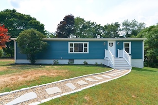 126-r Dragon Ct, Woburn, MA 01801