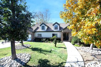733 N Vista Bonita Ave, Glendora, CA 91741