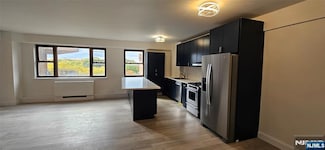 8800 Boulevard E Unit 7K, North Bergen, NJ 07047