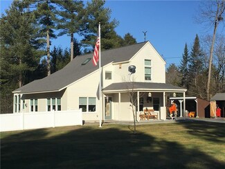 15 Twin Brooks Dr, Buxton, ME 04093