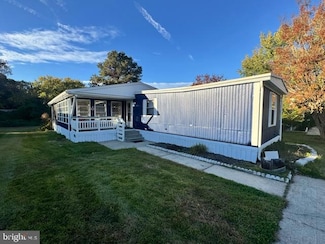 17236 Pine Water Dr, Lewes, DE 19958