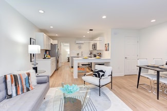 1309 Hudson Ave Unit D18, Durham, NC 27705