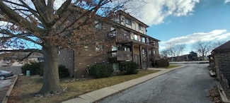 352 N Birch St Unit 5, Manteno, IL 60950