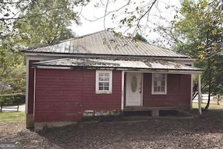 8 Hemlock St, Porterdale, GA 30014