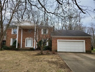 1706 Monter Ave, Louisville, OH 44641