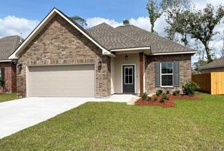 23192 Harlington Ave, Denham Springs, LA 70726