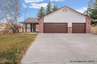 930 Centennial Dr, Cheyenne, WY 82001