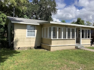 2712 Vermont Ave, Lakeland, FL 33803